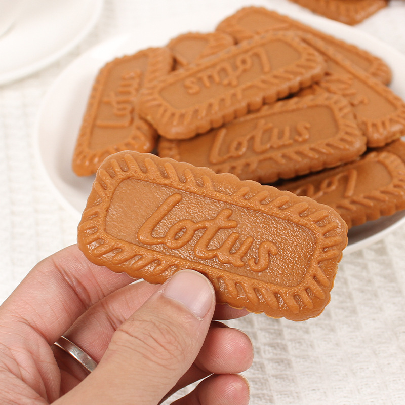 Simulation Cookies Fake Cake A - Photography Of Food ulasan dan harga